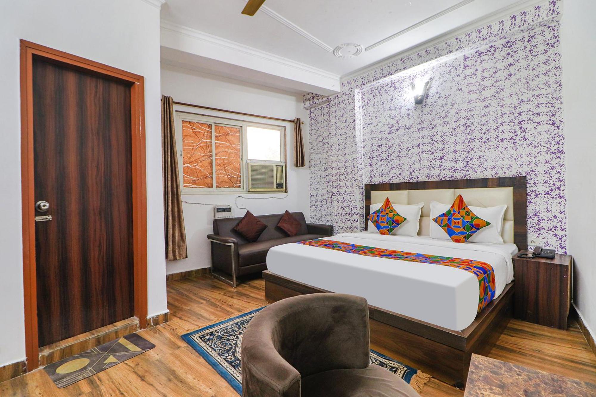 OYO 847 Hotel Sinon New Delhi Buitenkant foto